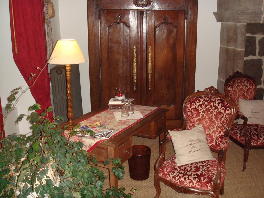 La Maison De Justine Otel Murat  Dış mekan fotoğraf